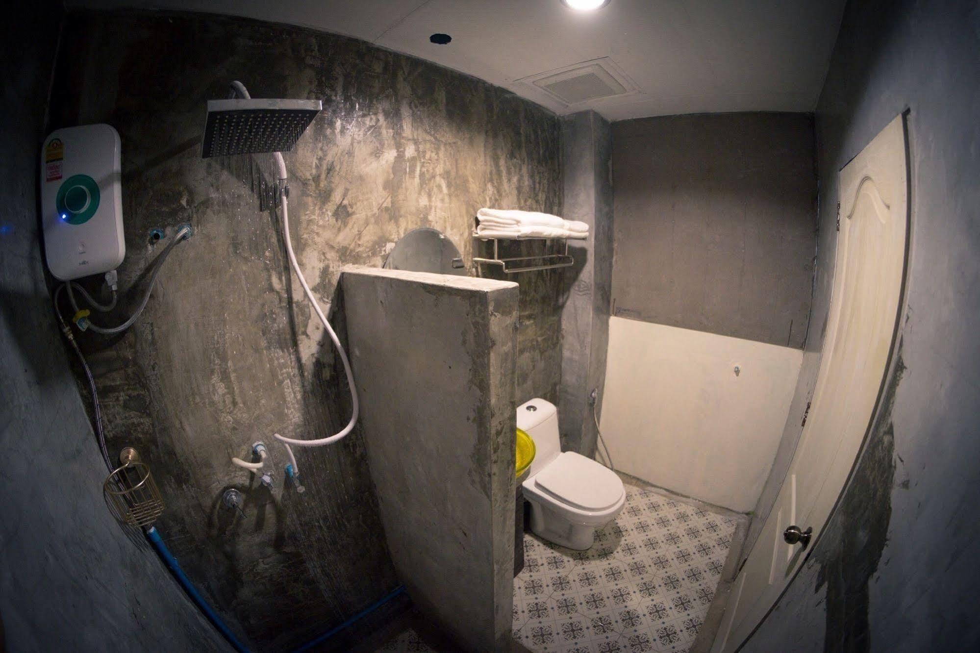 Oyo 671 Laluna River House Chanthaburi Ngoại thất bức ảnh